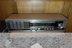 Retro-Radio R1