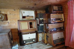 Diverse Retro-Radios S