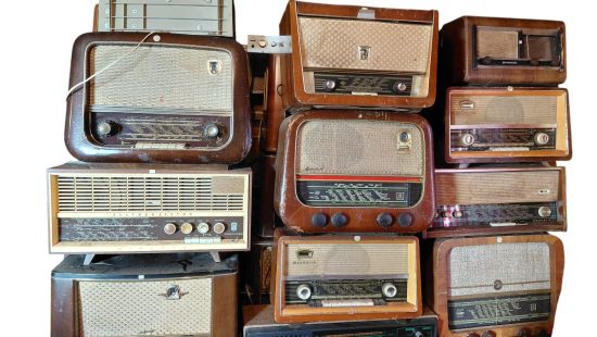 Diverse Retro-Radios S
