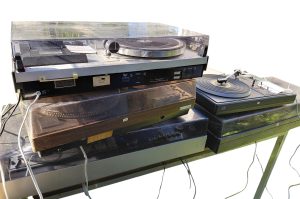 Plattenspieler S