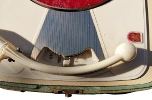 Koffer-Plattenspieler S