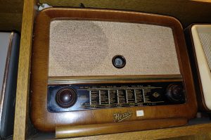 Retro-Radio R1