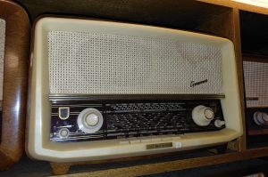 Retro-Radio R1