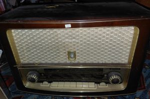 Retro-Radio R1