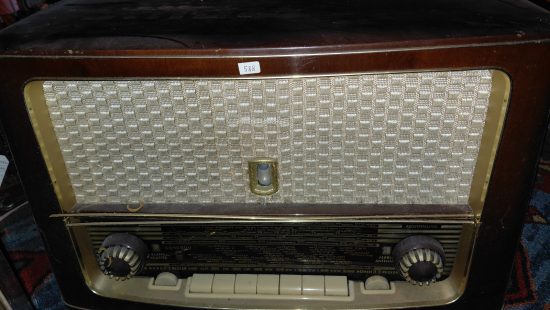 Retro-Radio R1