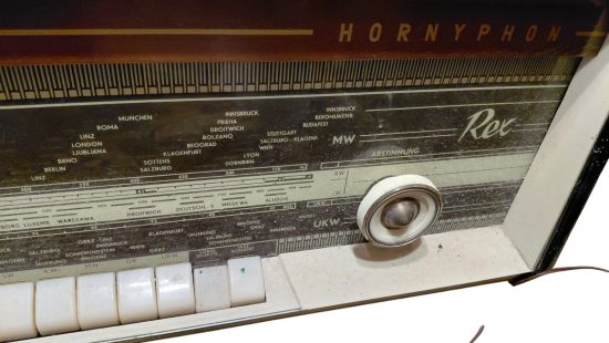 Hornyphon R2