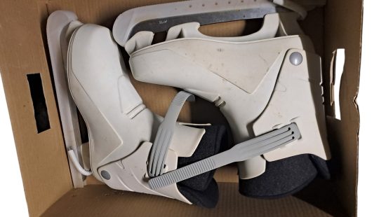 Damen Schlittschuhe K