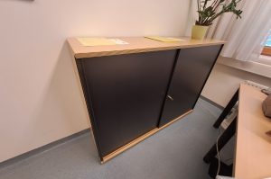 Büroschrank E26