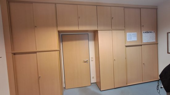 Büroschrankverbau E17