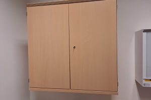 Büroschrank E16