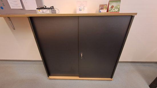 Büroschrank E14