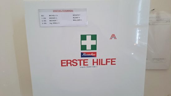 Erste Hilfeschrank E03