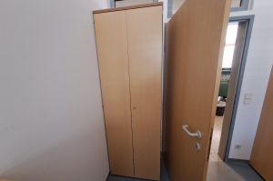 Büroschrank E12