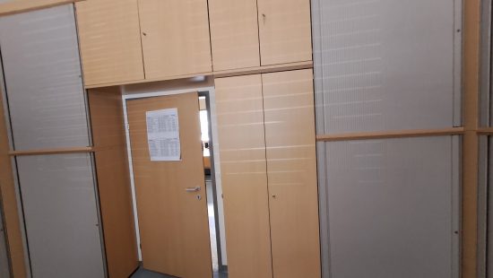 Büroschrank E08