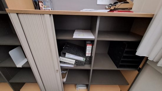 Büroschrank E08