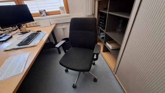 Bürodrehstuhl E07