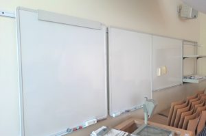 Whiteboard U25