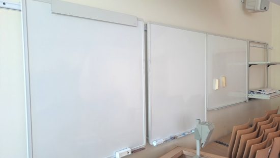 Whiteboard U25