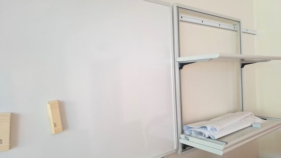 Whiteboard U25