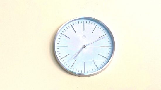 Wanduhr U25