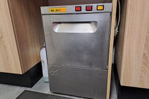 Gläserspüler