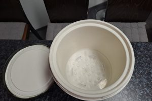 Eiswürfelbehälter