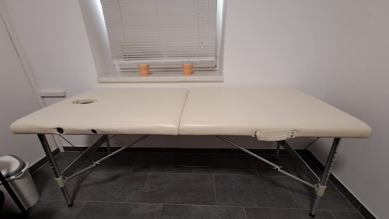 Mobiler Massagetisch