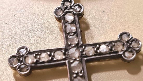 Silber Halskette mit Kreuz