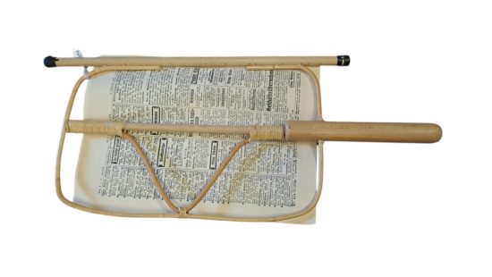 Zeitungshalterung