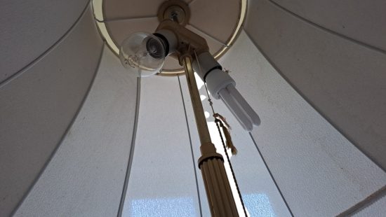 Stehlampe