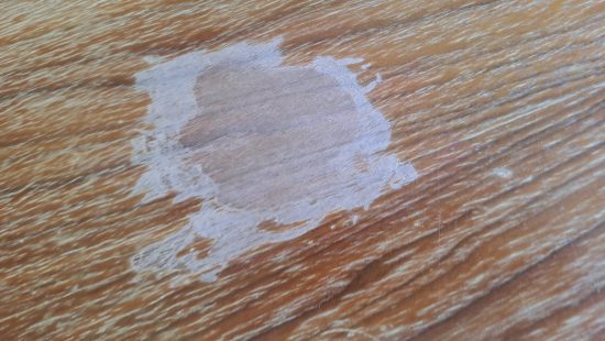 Ausziehbarer Tisch