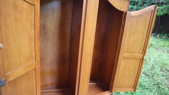 Kleiderschrank, zweiflügelig 