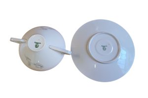 Suppentasse mit Untertasse