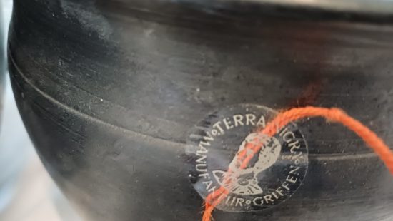 Terra Nigra Topf 