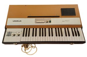 Retro elektronisches Klavier