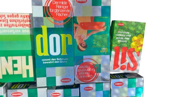 Retro Wasch und Putzmittel