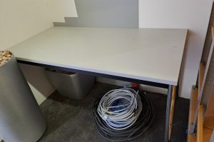 Schreibtisch LR9