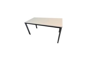 Schreibtisch R10