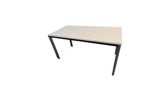 Schreibtisch R10
