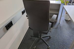 Bürodrehstuhl R2