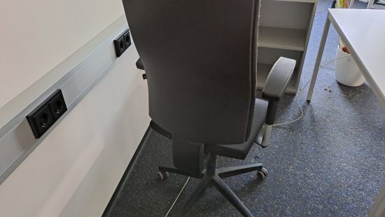 Bürodrehstuhl R2
