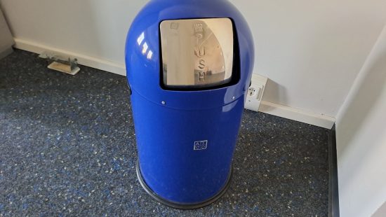 Mülleimer R2