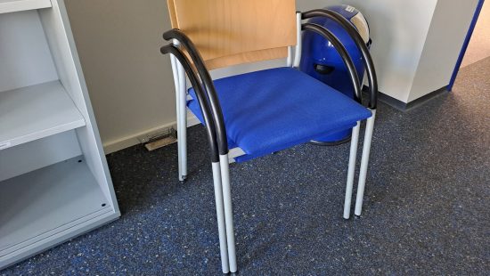 Besucherstühle R2
