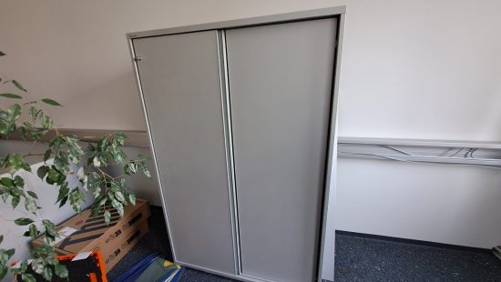 Büroschrank R2