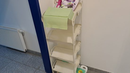 Metallregale WC