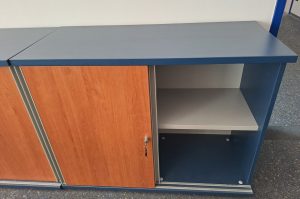 Büroschränke R4
