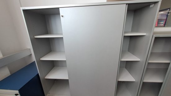 Büroschrank R6