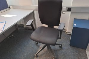 Bürodrehstuhl R6