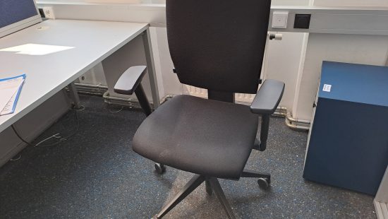 Bürodrehstuhl R6