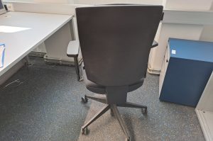 Bürodrehstuhl R6